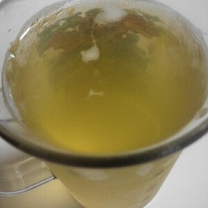 爽やかグリーンのレモングラス緑茶